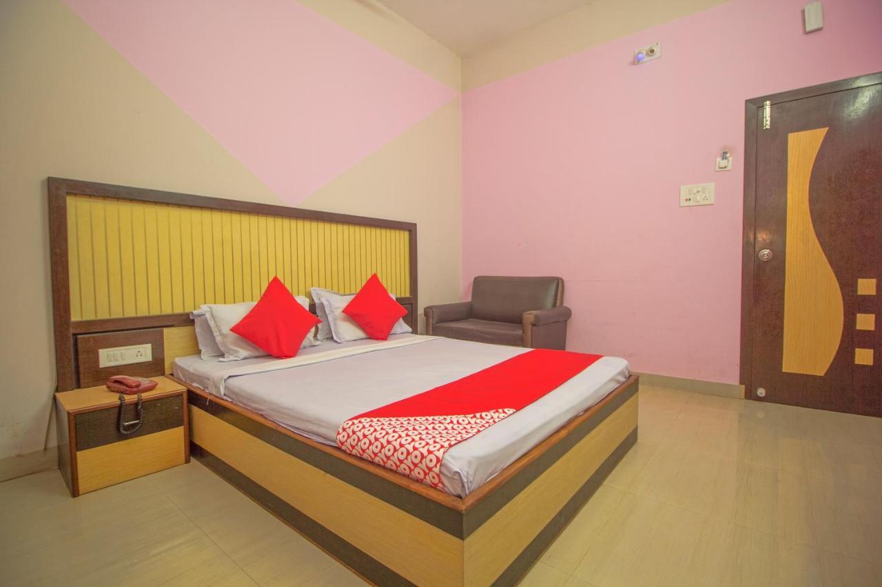 Oyo 29778 Panchadeep Bhawan Hotell Fālākāta Exteriör bild