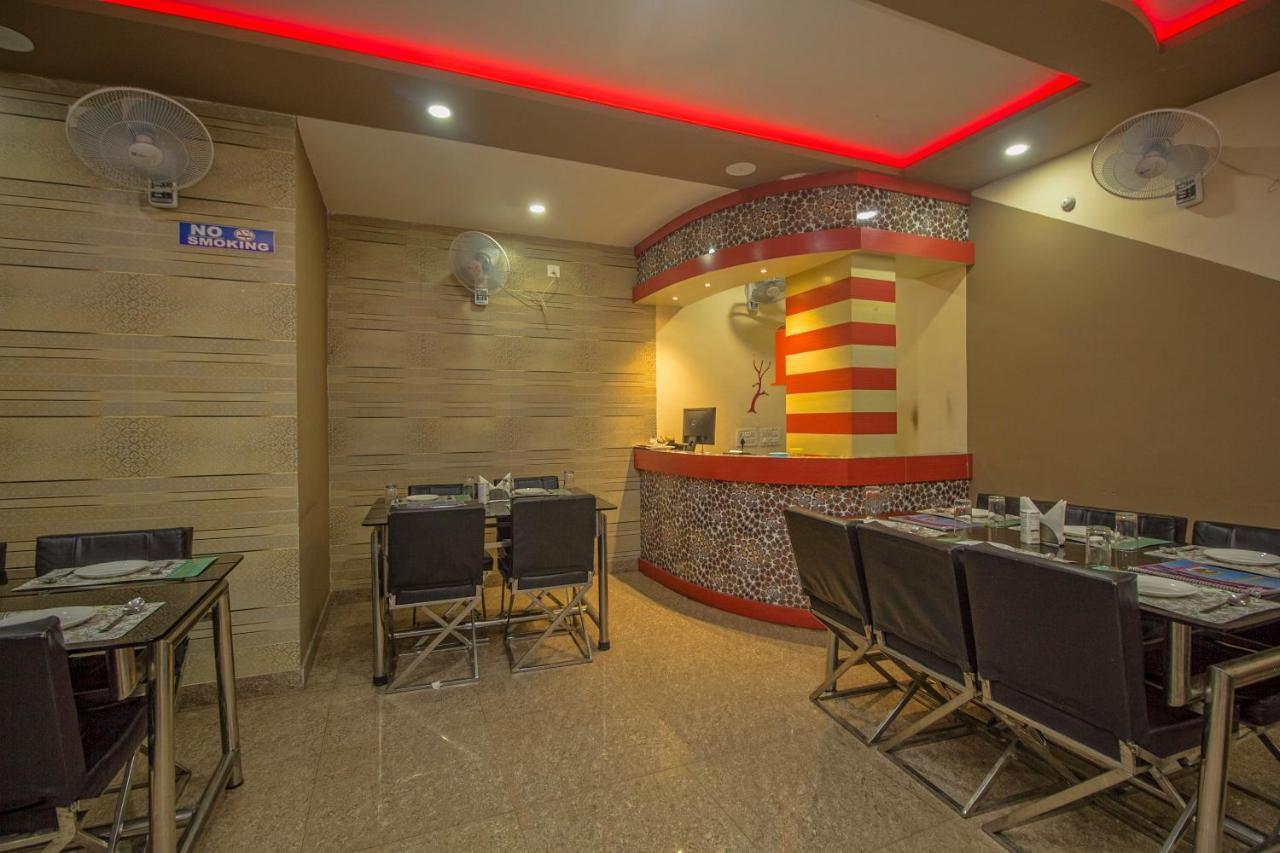 Oyo 29778 Panchadeep Bhawan Hotell Fālākāta Exteriör bild