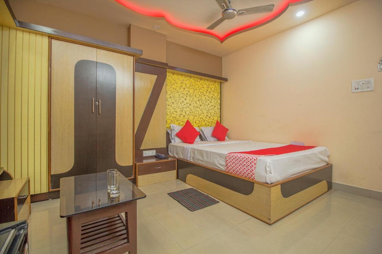 Oyo 29778 Panchadeep Bhawan Hotell Fālākāta Exteriör bild