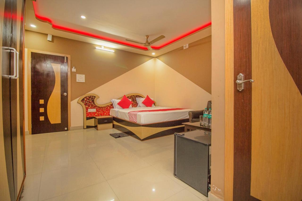 Oyo 29778 Panchadeep Bhawan Hotell Fālākāta Exteriör bild